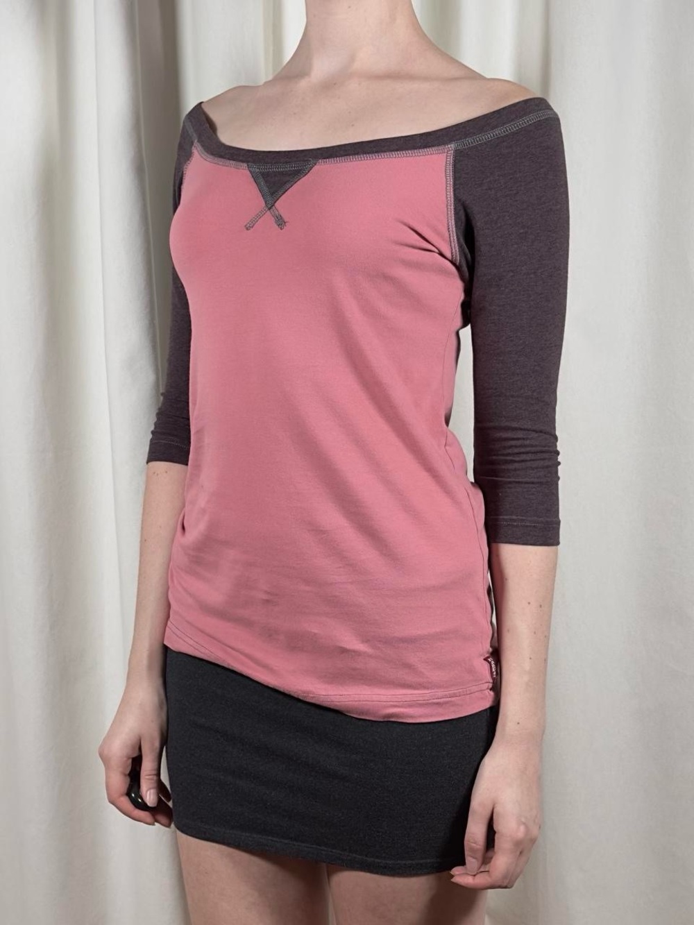 Hard Tail Raglan Tee - Picture 3 of 8